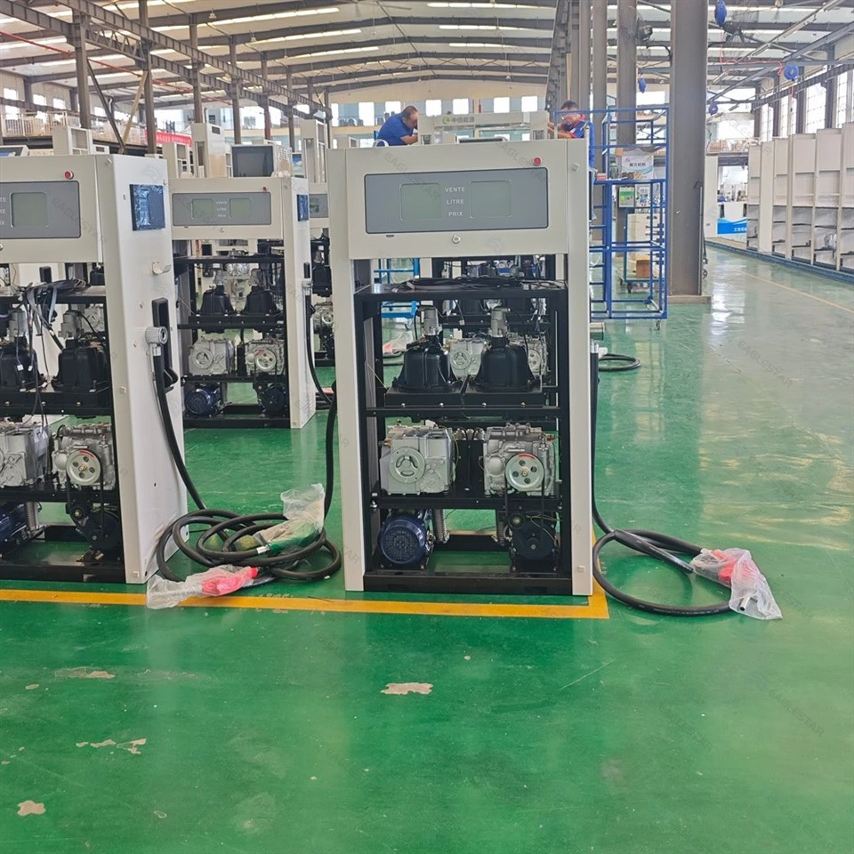 Space-Saving Fuel Gas Pump Space-Saving Fuel Gas Pump
